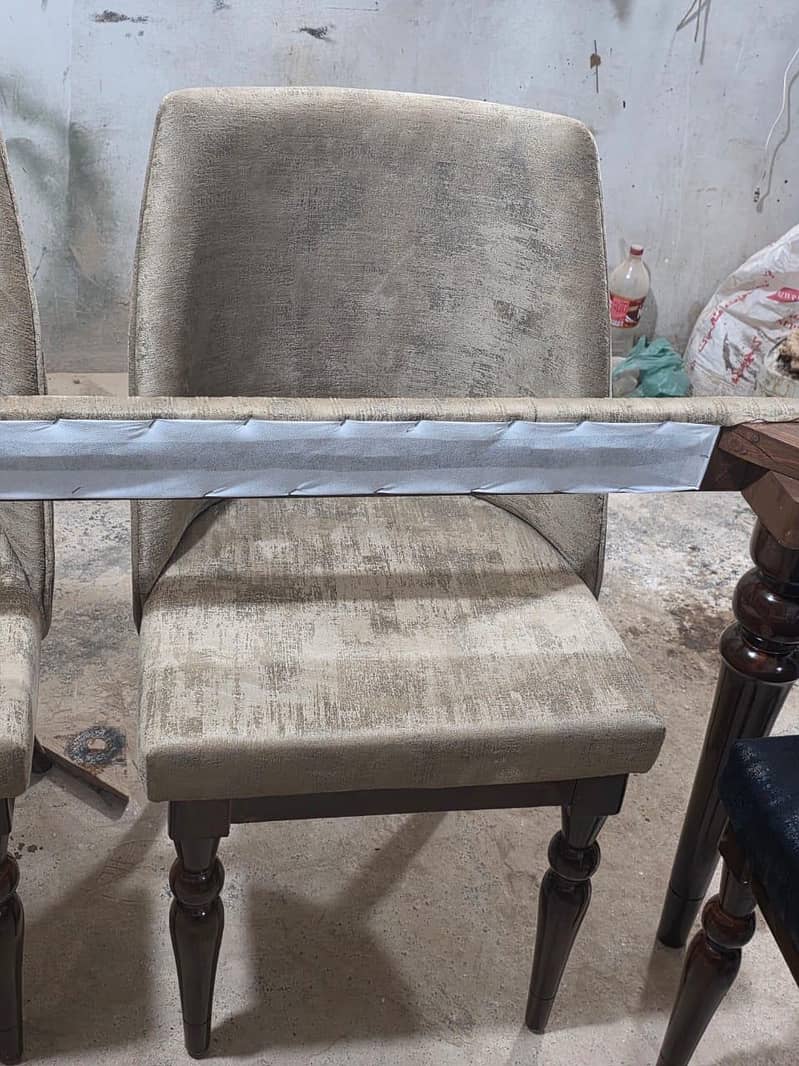 8 seater dining table 3