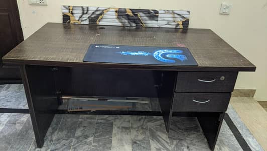 Solid Office Computer Table