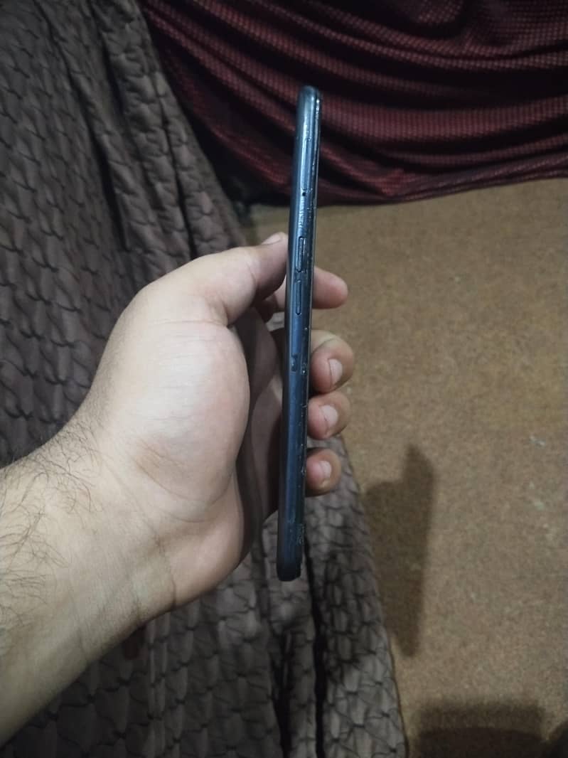 OPPO A54 4