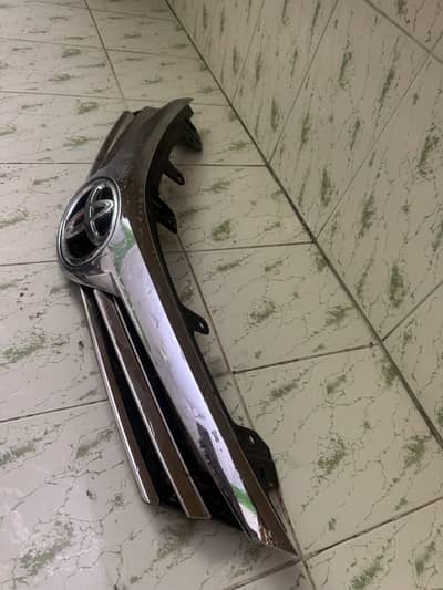 Toyota corolla Gil front grill 2018 model