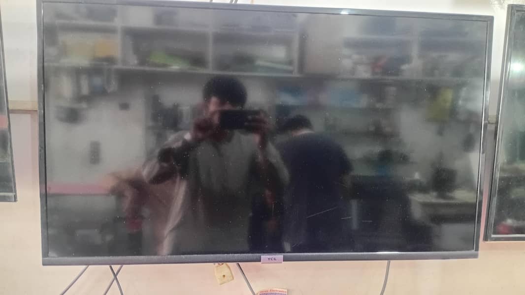 TCL original android led 1