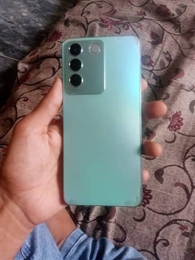 Vivo V27e