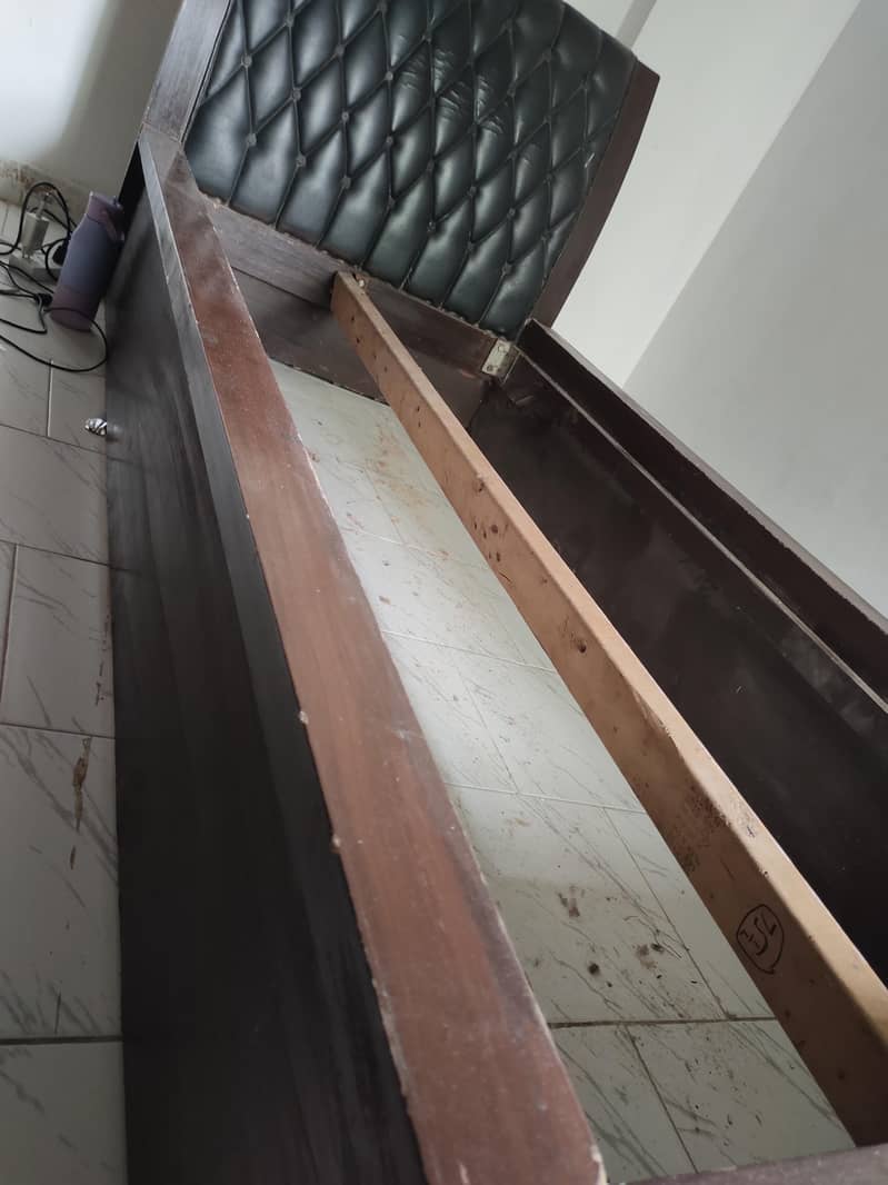 single bed 4