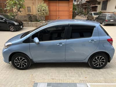Toyota Vitz 2013