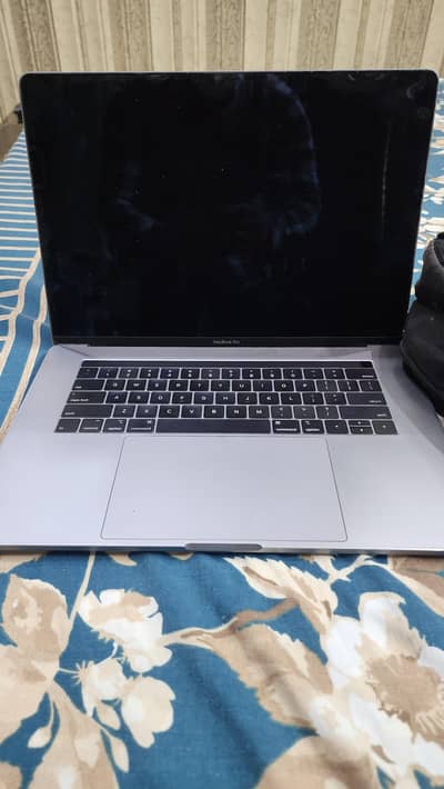 MacBook Pro 2016 15.3" imported