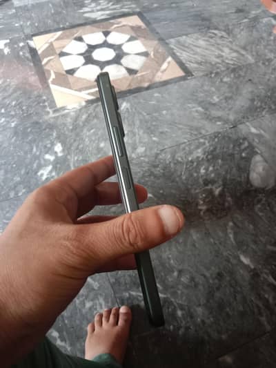 Vivo y21 or vivo y17s