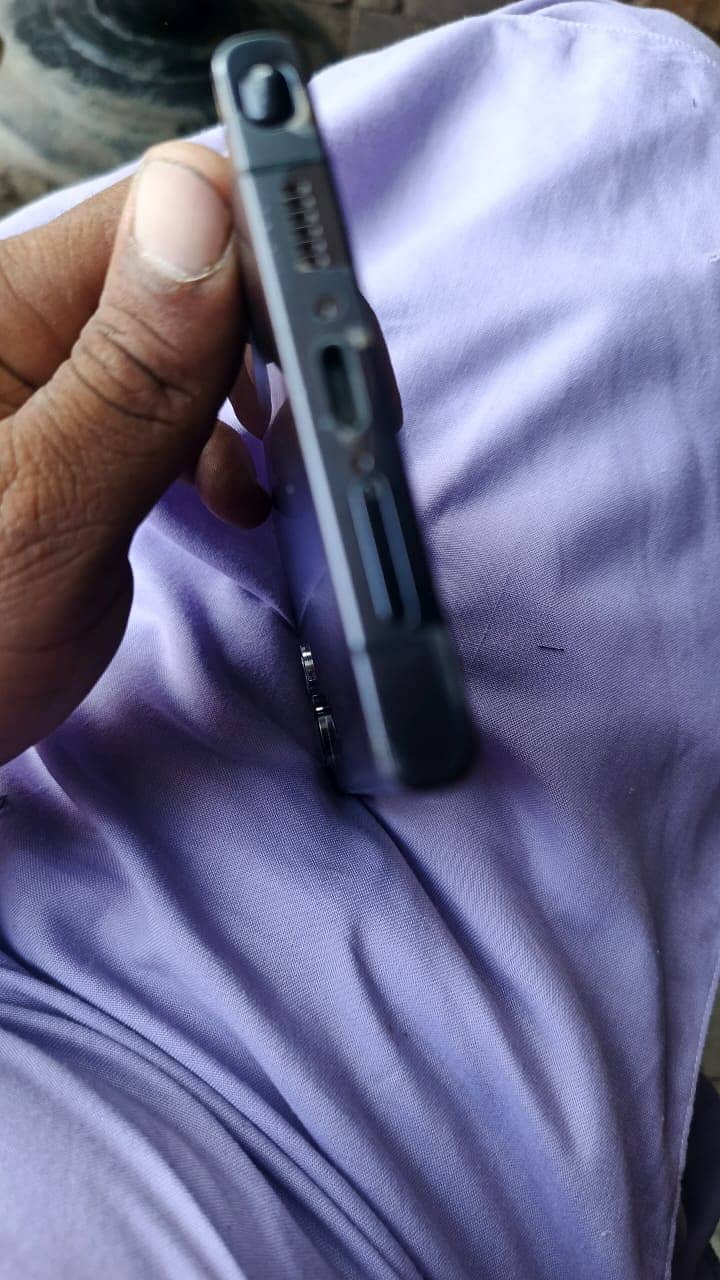 Mobile phon 3