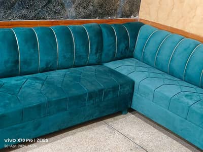 zink 6 seatrs sofa