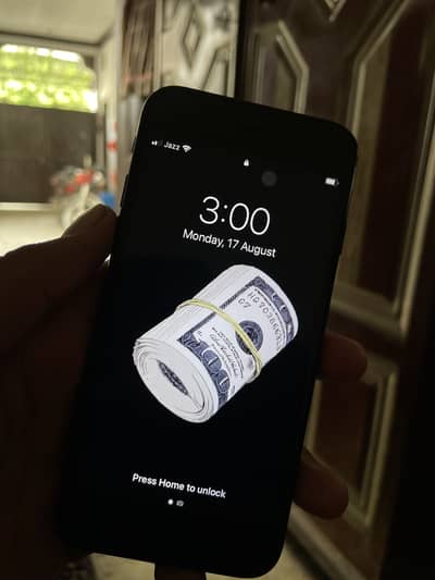 Apple iPhone 7