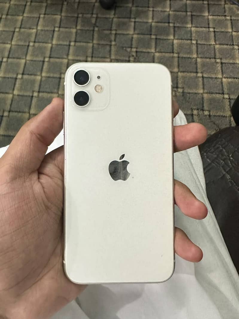 Apple iPhone 11 0