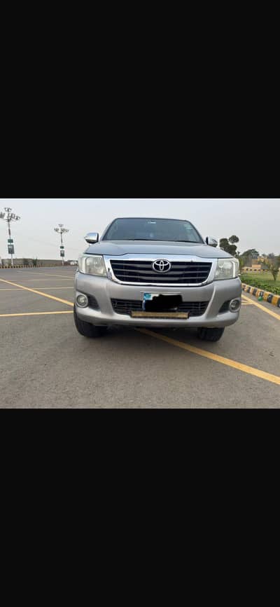 Toyota Hilux 2014