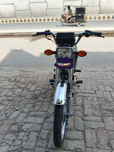 Honda 125 2025