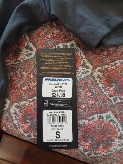 Skecher original shirt size small