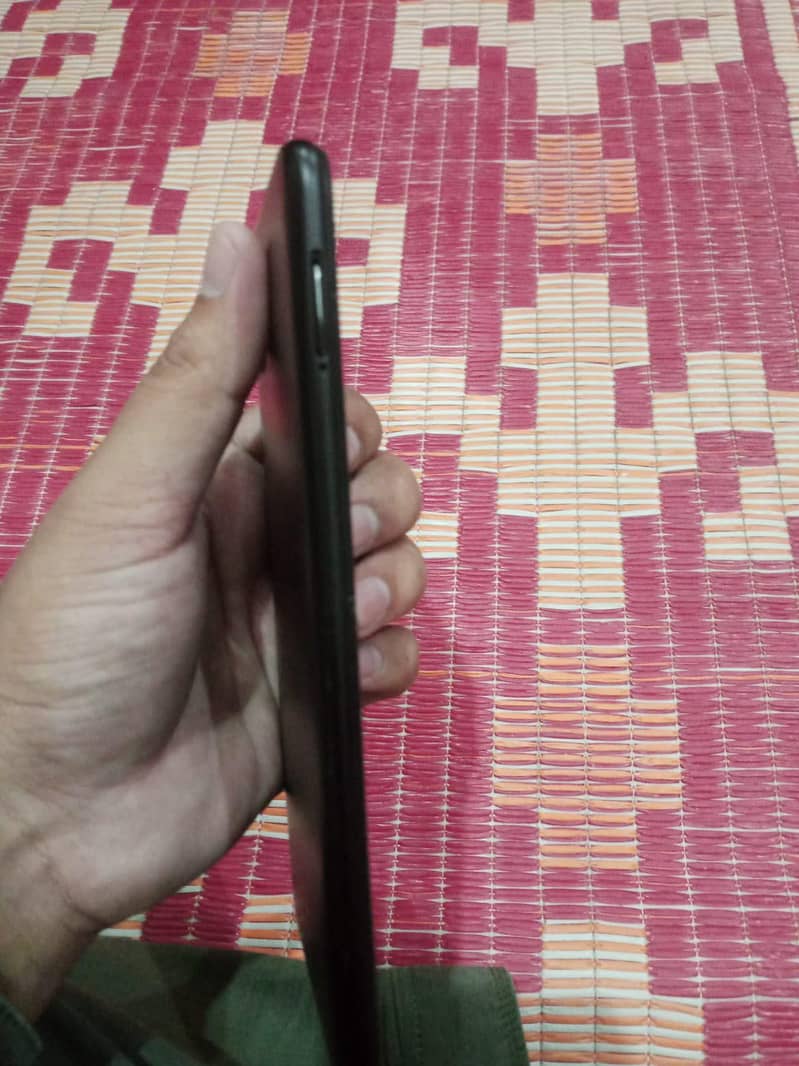 OPPO A16e 1