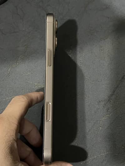 Apple iPhone 16 Pro Max
