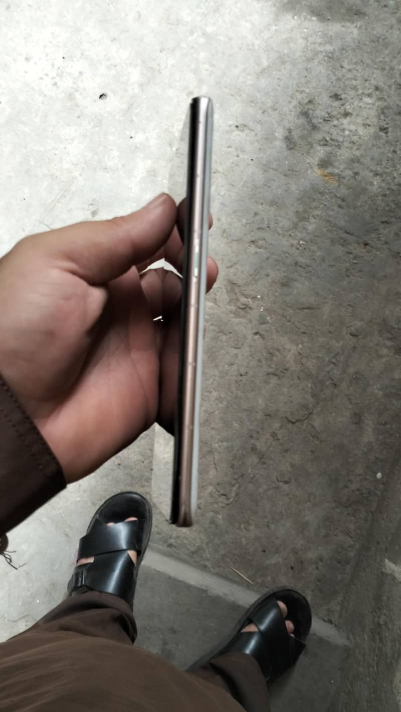OPPO A5 1
