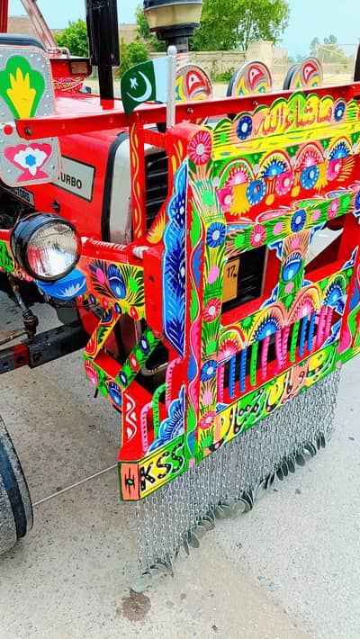 messy tractor 260
