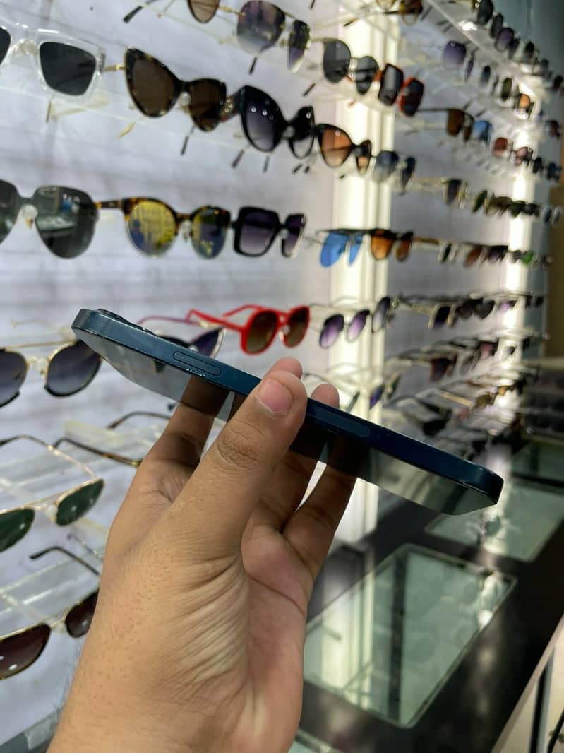 Apple iPhone 14 plus 1