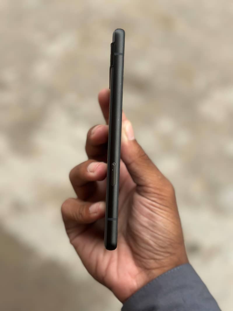 Google Pixel 6a 5