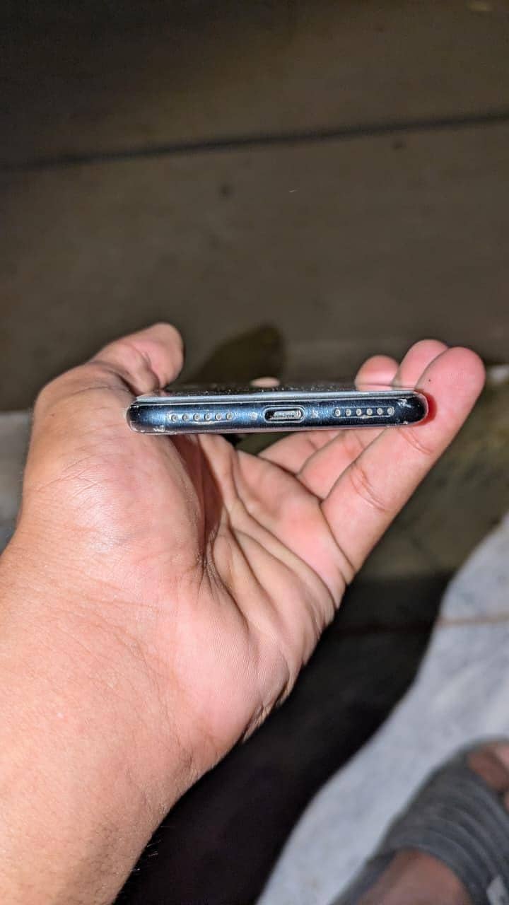 Apple iPhone SE 4