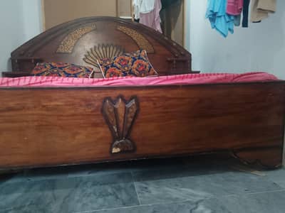 King size double bed with 2 side tables
