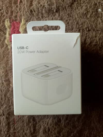 Apple 20 Watt Adapter