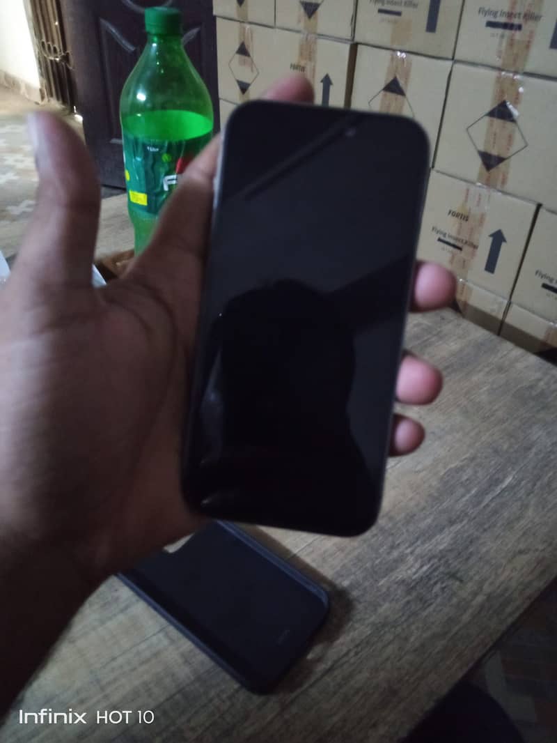 Apple iPhone 14 Pro 1