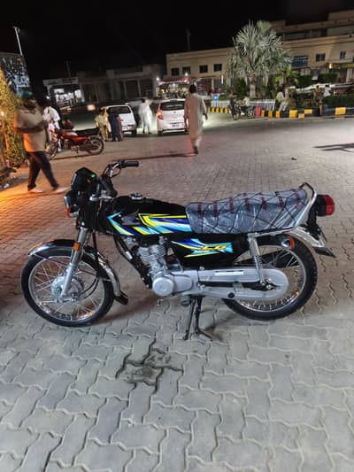 honda cg 125 lush condition urgent sale krna hai