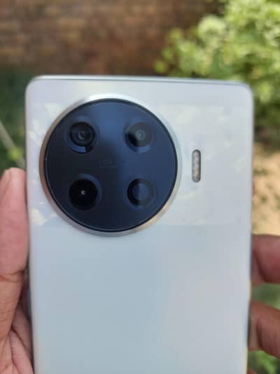 Tecno Spark 20 Pro Plus
