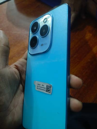 Infinix Hot 40