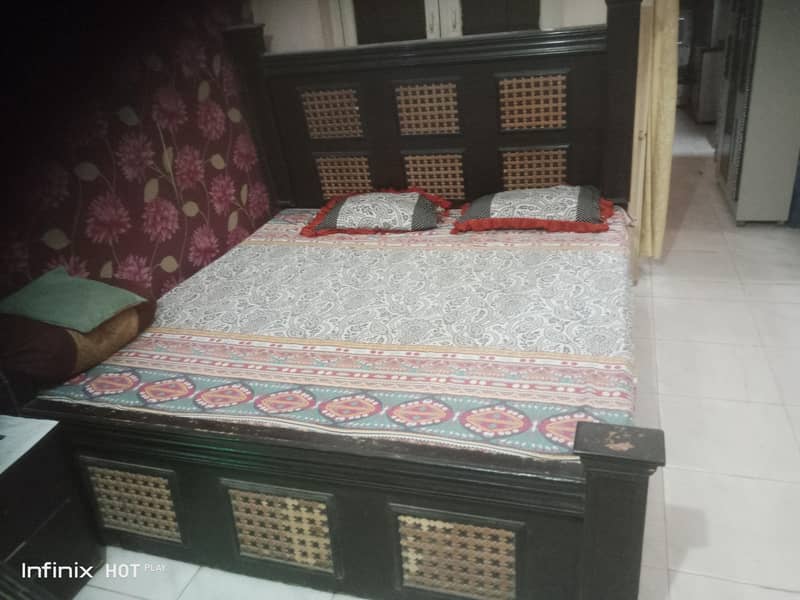 double bed 0