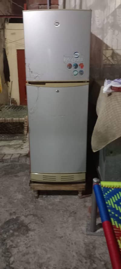 Pel Fridge 2 door 12 cubic