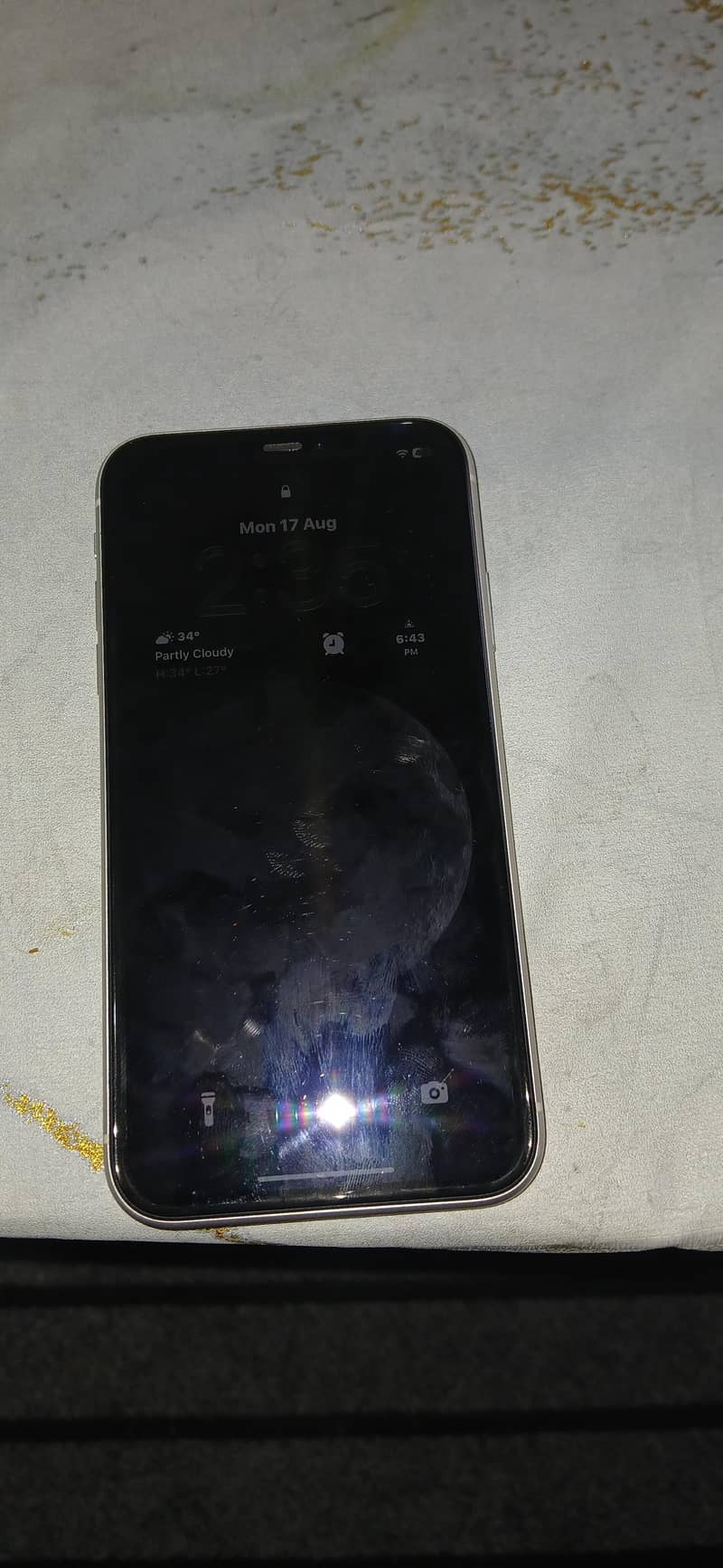 Apple iPhone 11 7