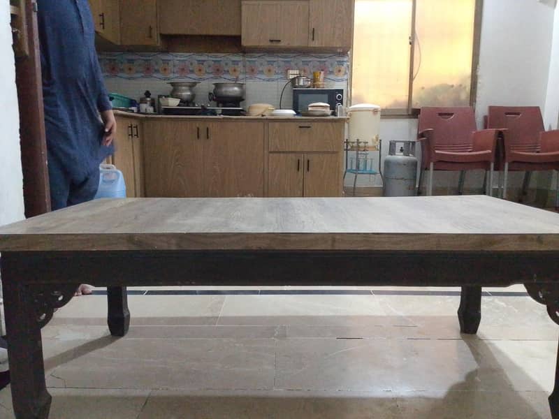 DINING TABLE 2