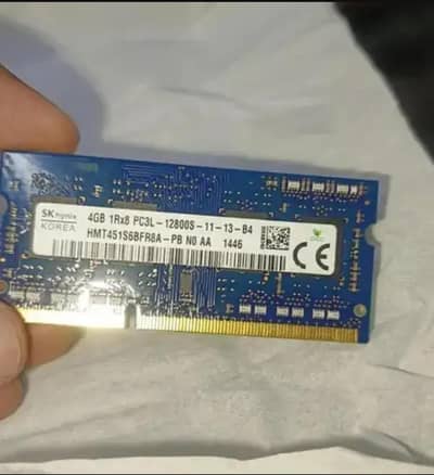 SKhynix 4GB DDR3 LAPTOP RAM STICK