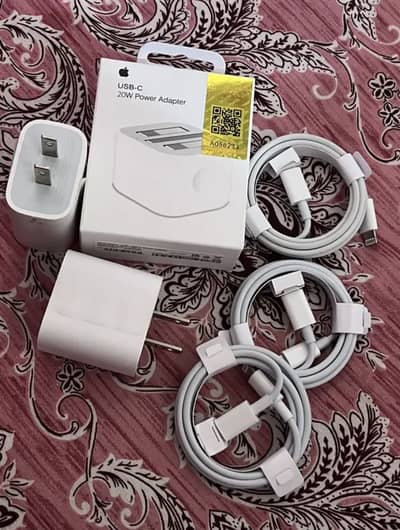 Dubai important original adopter cable 20w