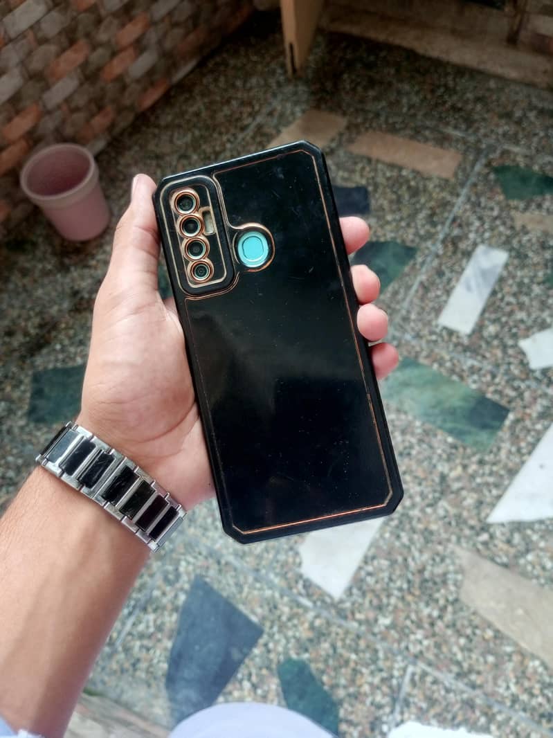 Tecno Camon 17 0