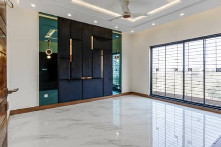 Luxurious 1 Kanal Modern Upper Portion Available For Rent In DHA Phase 7, Lahore