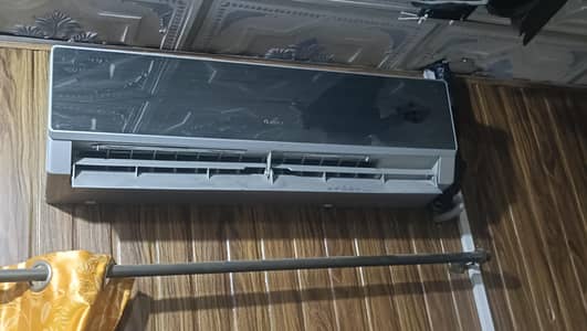 non inverter total genion exillent condition