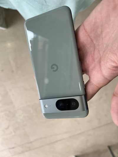 Google Pixel 8
