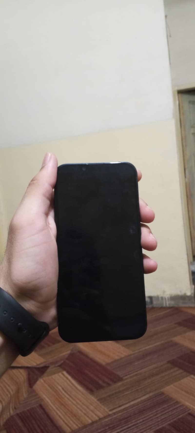Apple iPhone 13 2