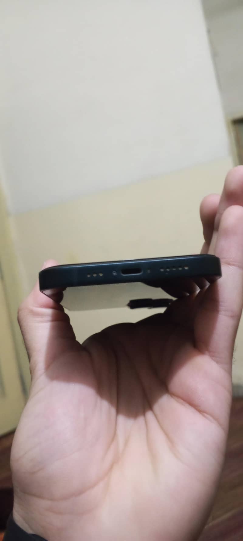 Apple iPhone 13 4