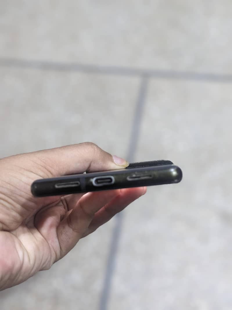 Google pixel 6 4