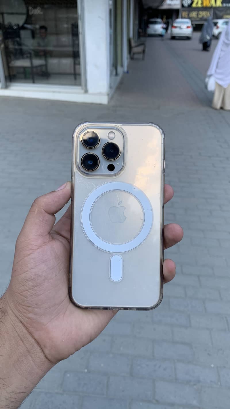 Apple iPhone 13 Pro 10