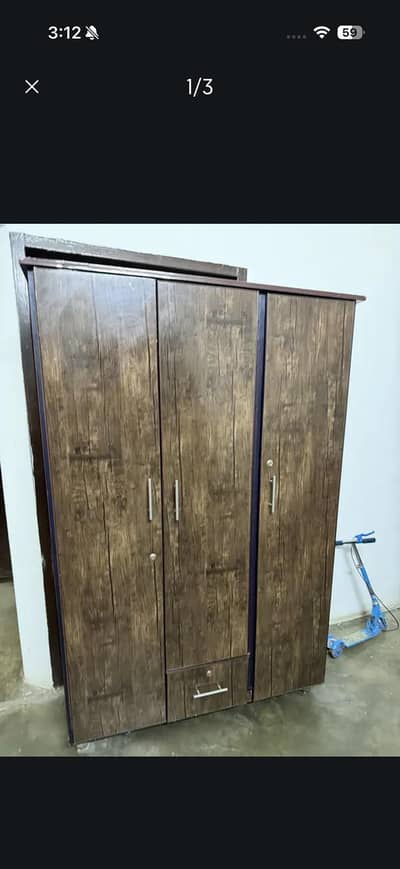 kid wardrobe slightly used condition 10 by 10