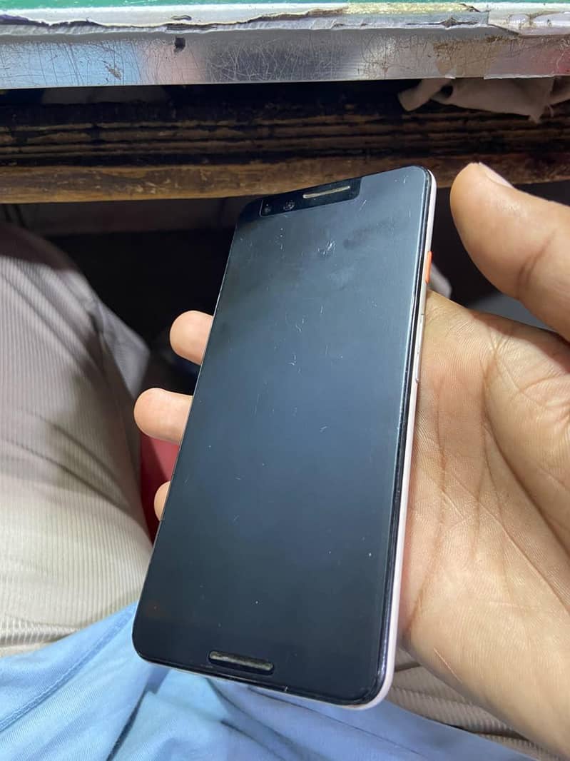 Google Pixel 3 5