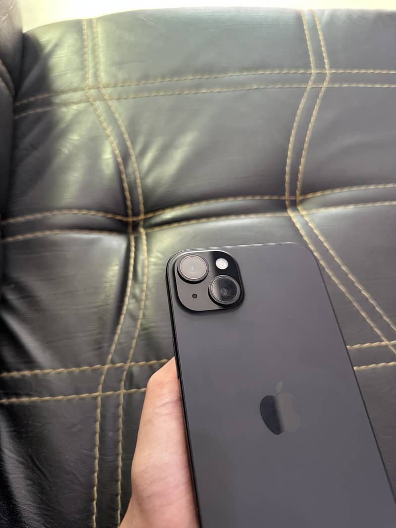 Apple iPhone 15 plus 3