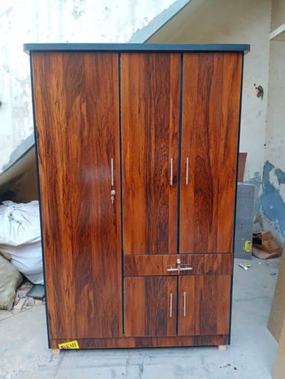lamination almari only 17000Rs what's app 03176210638