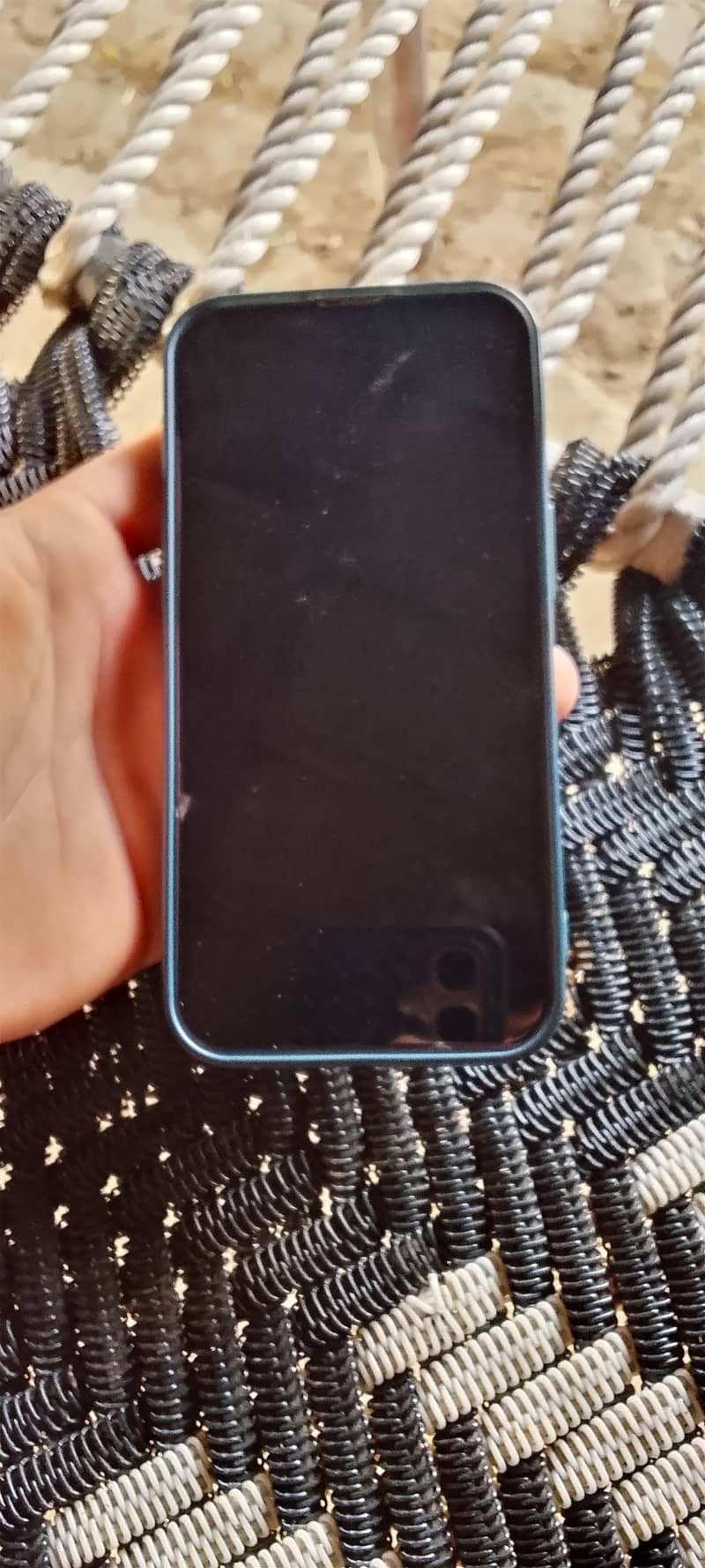 Apple iPhone 13 1