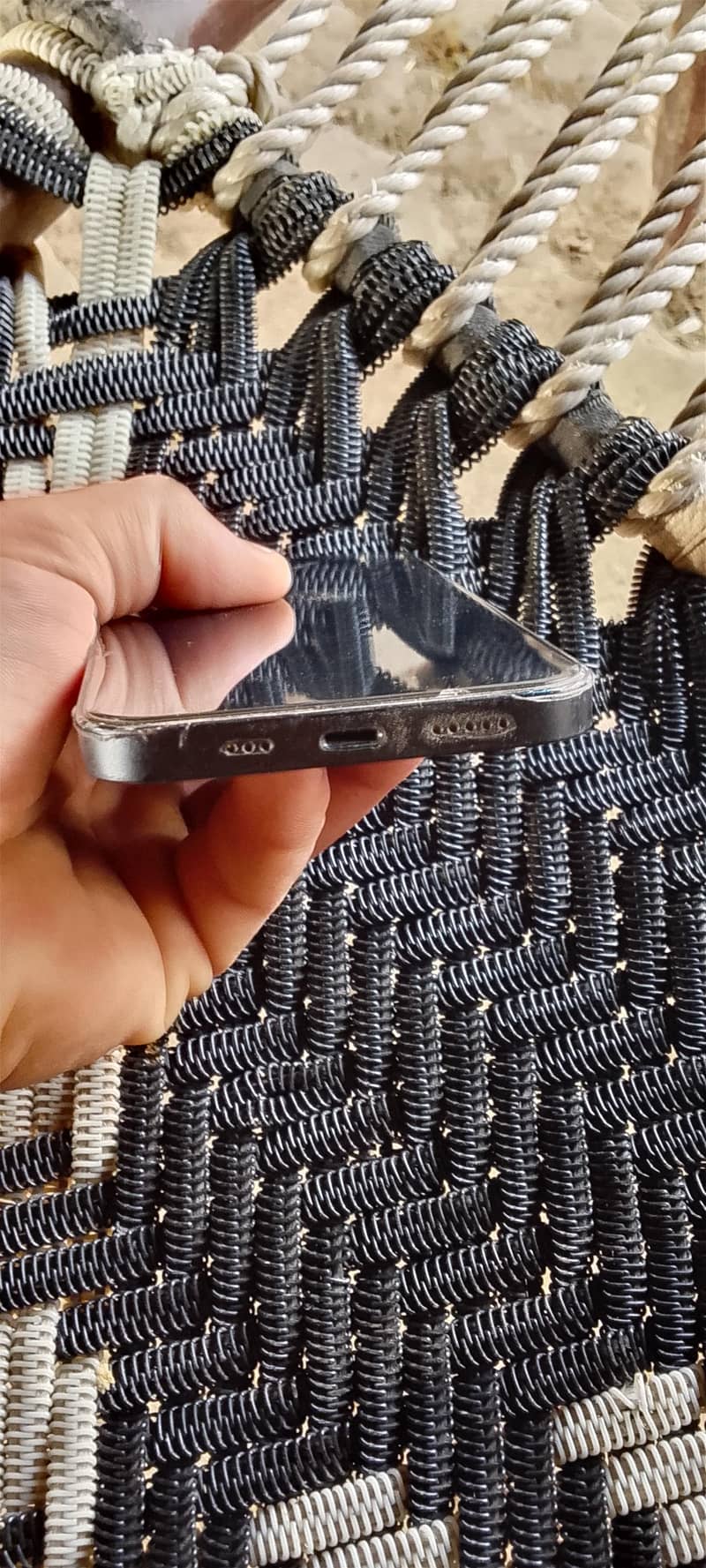 Apple iPhone 13 4